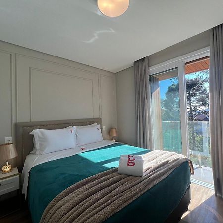 Appartamento Alpes 307 - Ape Novo Em Gramado C/ Garagem Esterno foto