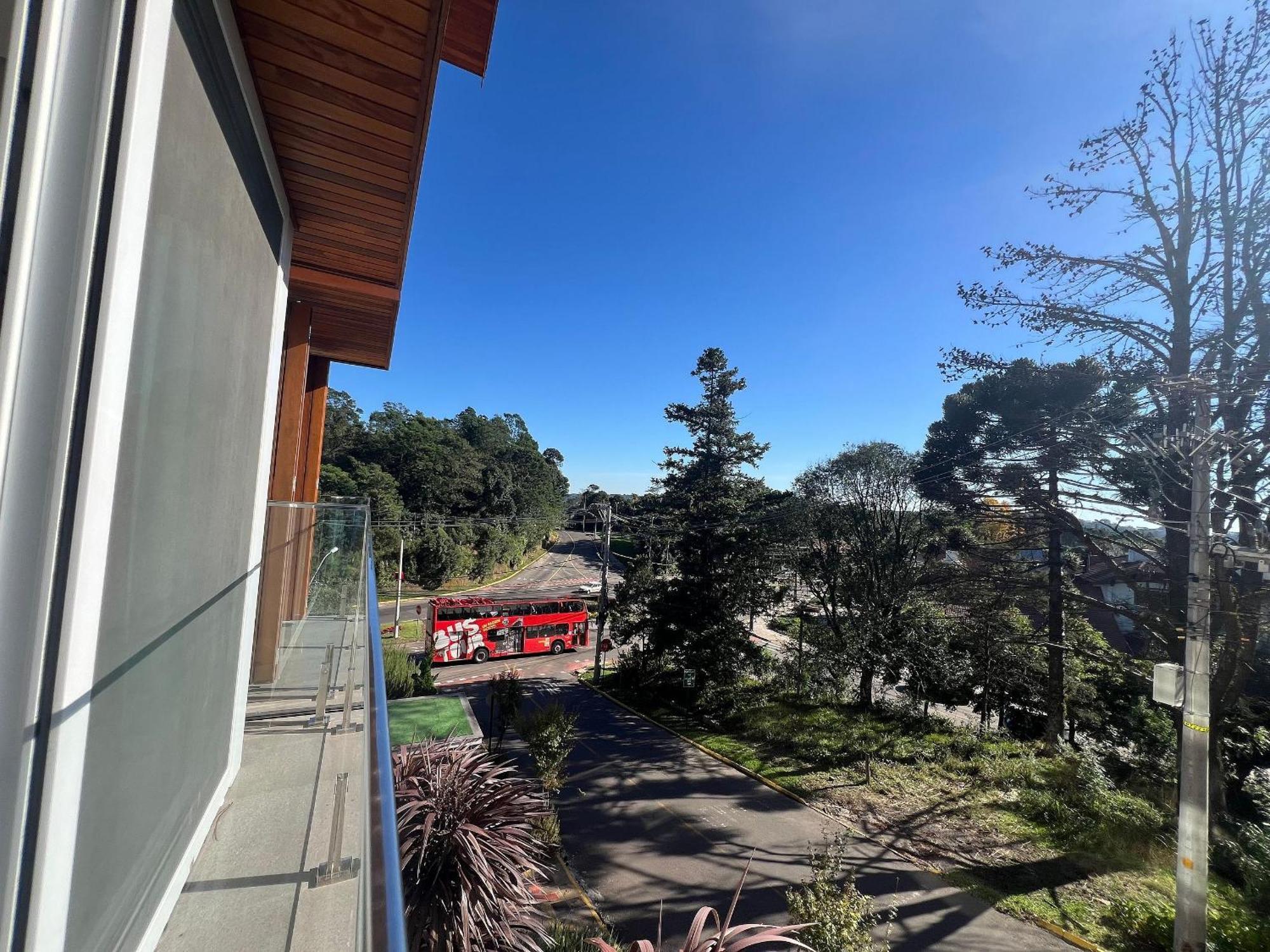 Appartamento Alpes 307 - Ape Novo Em Gramado C/ Garagem Esterno foto